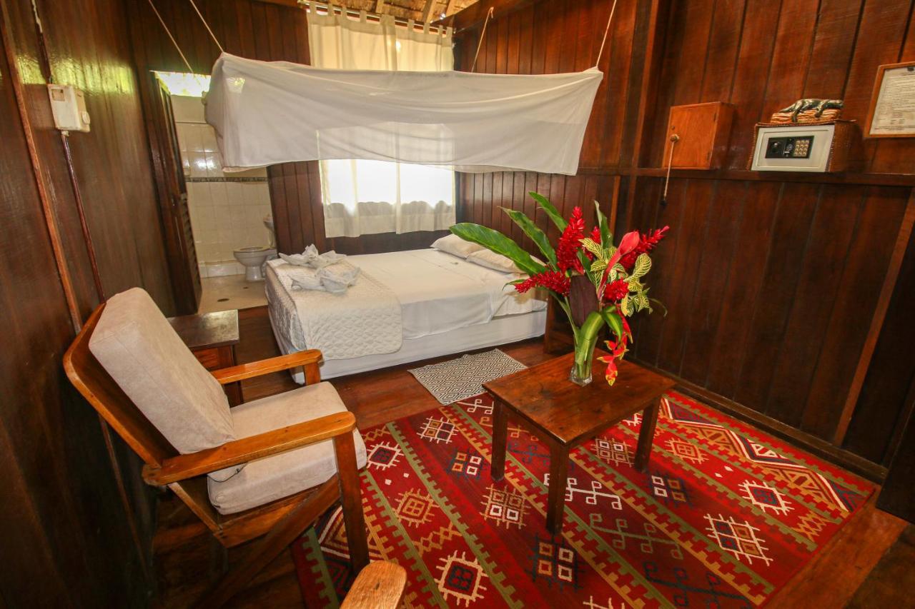 Sandoval Lake Lodge Puerto Maldonado Eksteriør billede